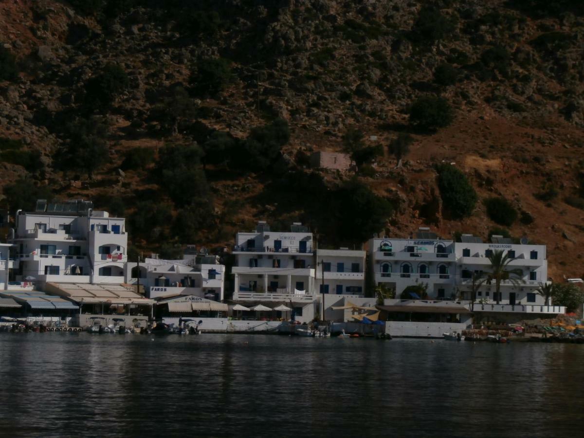 Oasis Hotel Loutro Exterior photo